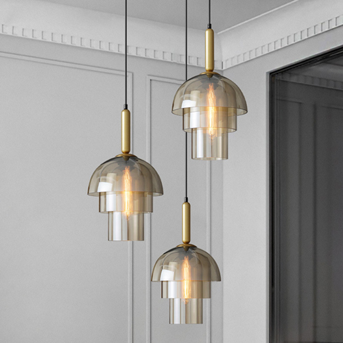 Pendant light with 3 glass shades